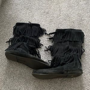 Black fringed Minnetonkas